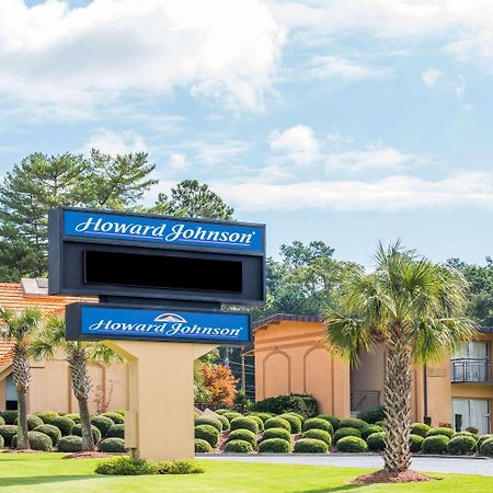 Howard Johnson By Wyndham Athens Exterior photo